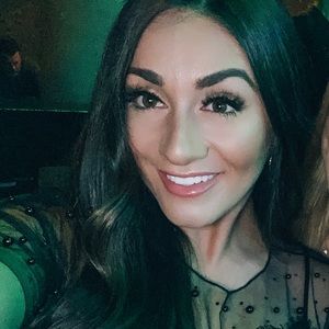 Meet your Posher, Gabriella